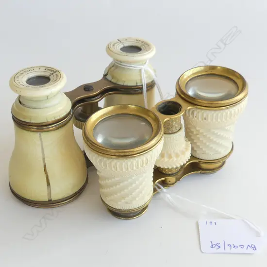 PR OF ENGLISH IVORY OPERA GLASSES& A PART PR FAULTS