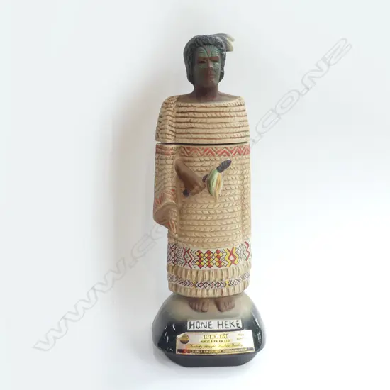 BOXED ORIGINAL " HONE HEKE " JIM BEAM DECANTER . H. 350mm 