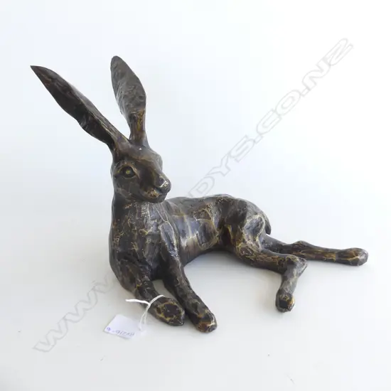 BRONZE HARE, RECLINING. L  360MM