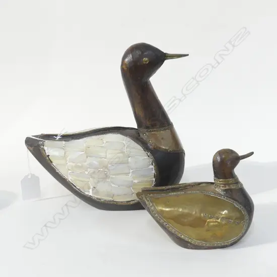 2 WOODEN, BRASS, COPPER & SHELL DUCKS L. 200, 135MM