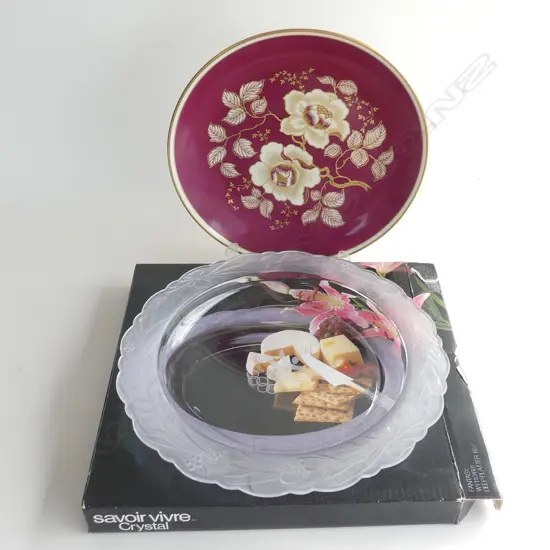 BOXED SAVOIR VIVRE CRYSTAL SERVING PLATTER AND ROSONTHAL SERVING PLATE D 330 MM
