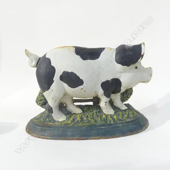 CAST IRON PIG DOOR STOPPER  L 320MM