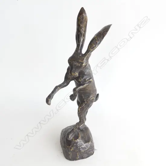 BRONZE BOXING HARE ON PEDESTAL BASE H 460MM