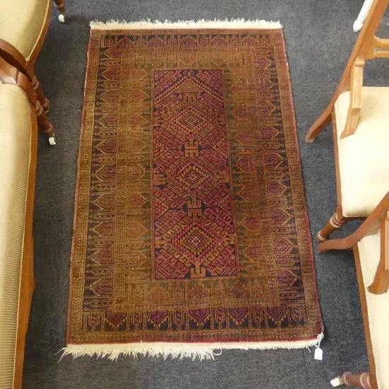HAND KNOTTED WOOL PILE RUG 1360x890mm