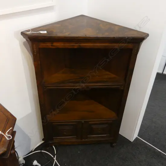 EDWARDIAN CORNER CABINET 500x500x1035mm
