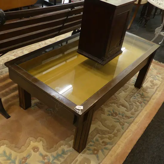 COFFEE TABLE w. GLASS TOP 1135x600x425mm