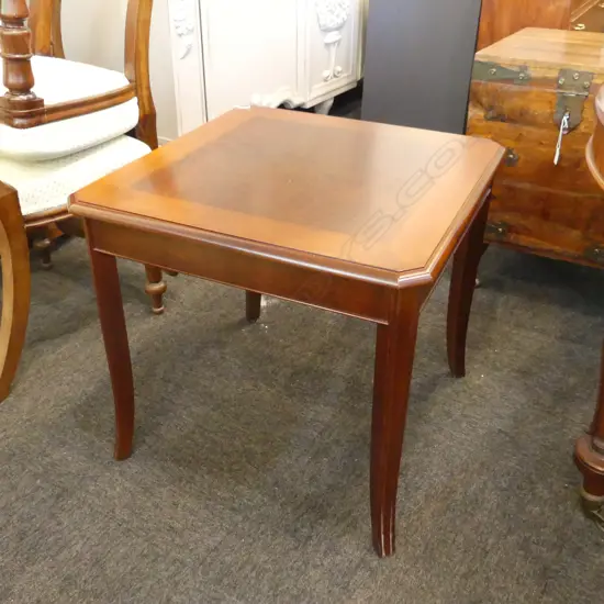 SQUARE MAHOGANY & BURR WALNUT SIDE TABLE 590MM