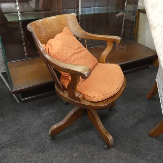 ANTIQUE OAK CAPTAINS OFFICE CHAIR