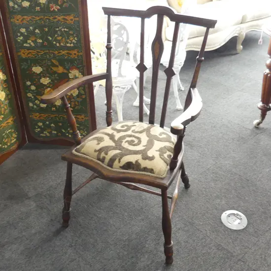 EDWARDIAN SPINDLE CHAIR