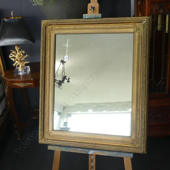 ANTIQUE GILT FRAMED MIRROR 735x865mm