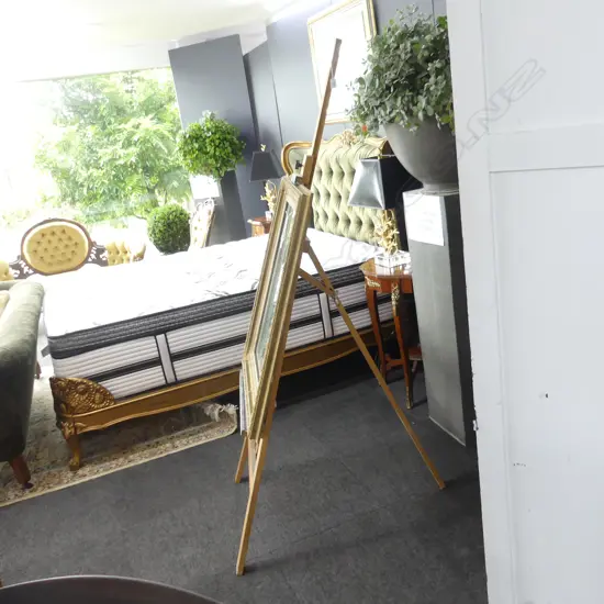 WOODEN EASEL H.1950mm