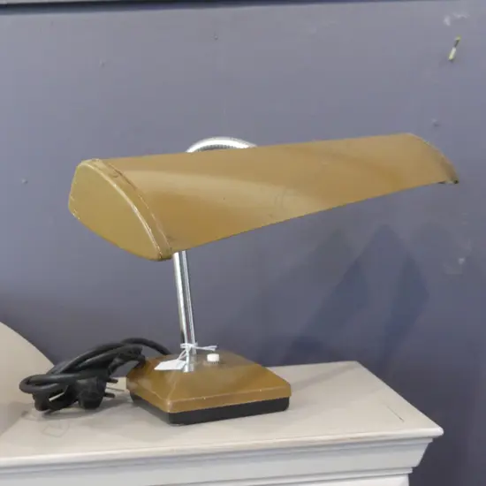 VINTAGE INDUSTRIAL DESK LAMP, WORKING