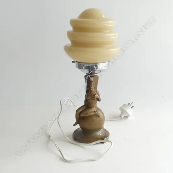 METAL ART DECO LAMP w. NUDE H.350mm