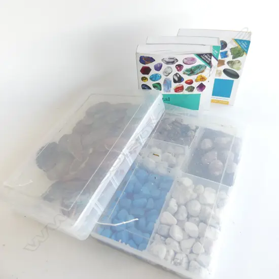 2 TRAYS ASST. POLISHED STONES; 1 OF SLICES + 3 BOOKS; JUDY HALL CRYSTAL BIBLE 1,2 & 3