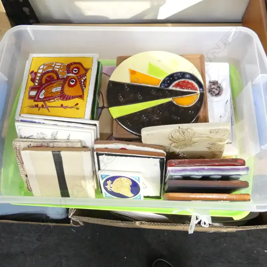 COLLECTION OF NZ ARTISTIC TILES 