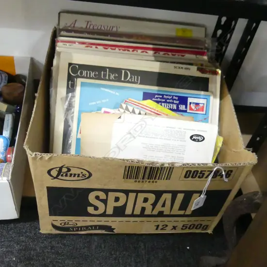 BOX ASST VINYL RECORDS INCL EP'S