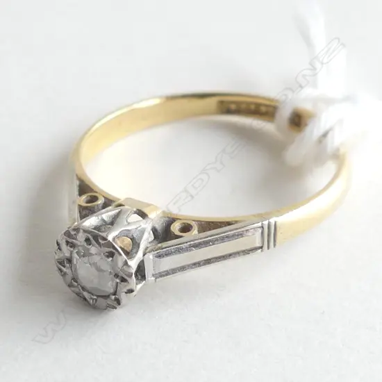 18CT YELLOW GOLD SOLITAIRE DIAMOND RING 2.0GMS