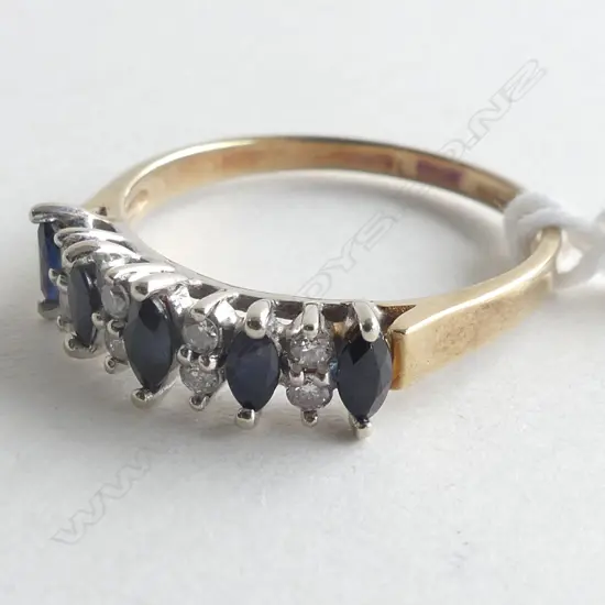 9CT YELLOW GOLD BAND WITH SAPPHIRES & DIAMONDS 2.5GMS