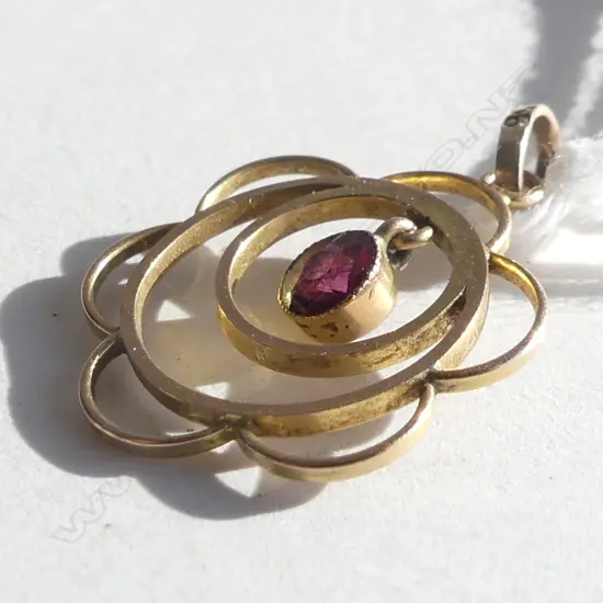 9CT AMETHYST VINTAGE PENDANT  (20691)