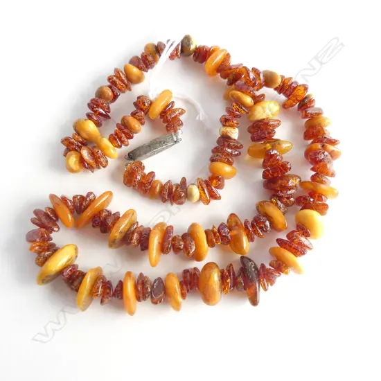 BUTTERSCOTCH AMBER BEADS - OLD STG CATCH - RESTRUNG 