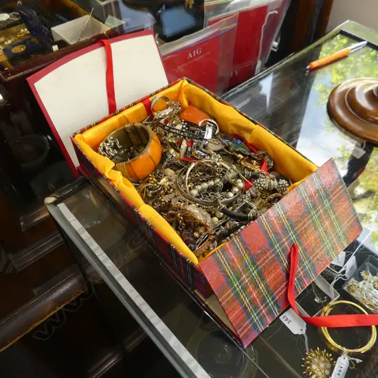 BOX ASST. COSTUME JEWELLERY