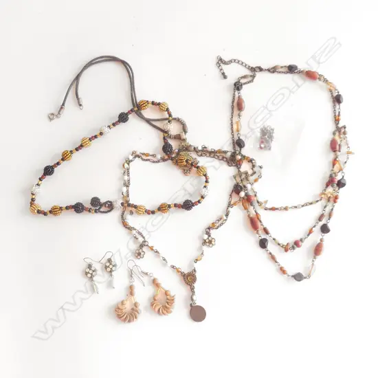 7 ASST PCS ETHNIC & VINTAGE COSTUME BEAD NECKLACES & EARRINGS