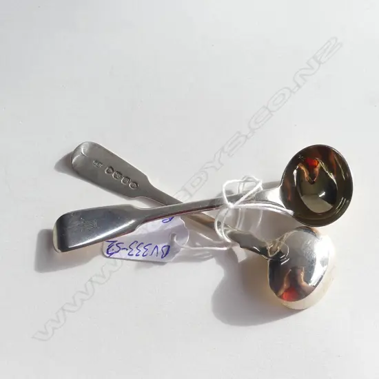 2 WM IV SILVER SALT SPOONS London 1837 & 1836 gilded bowls 27.8gms