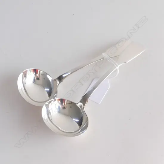 PR GEO. IV SILVER SILVER SAUCE LADLES London 1827 by John Meek 84gms.