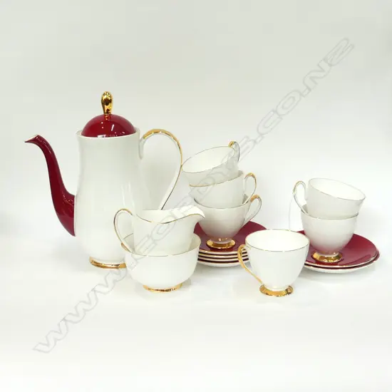 QUEEN ANNE 'SHOWGIRL' 15PC DEMITASSE COFFEE SET; 6 C&S, COFFEE POT, JUG & BOWL