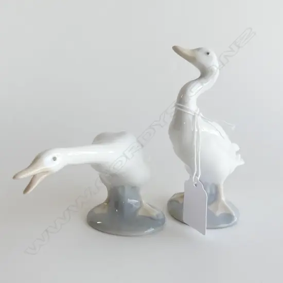 PR LLADRO GEESE FIGURINES, NOS 4551 & 4442 