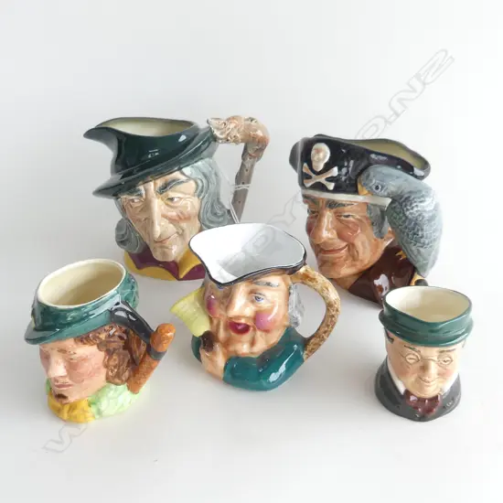 5 CHARACTER JUGS; 3x ROYAL DOULTON PIED PIPER, LONG JOHN SILVER, MR PICKWICK + 2 OTHER H.105mm