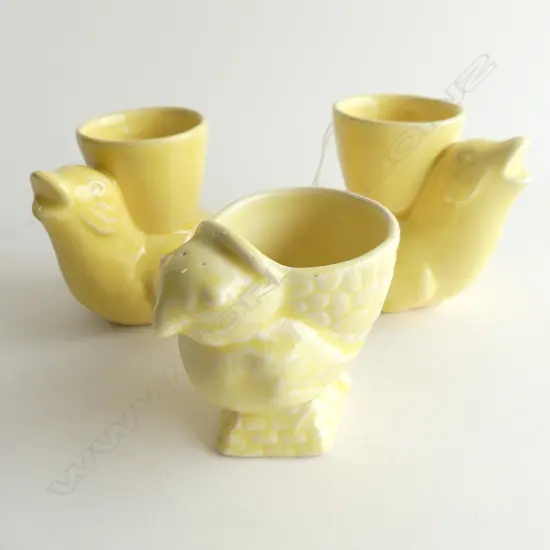 3 YELLOW CROWN LYNN EGG CUPS H.70mm 2 w. HAIRLINES
