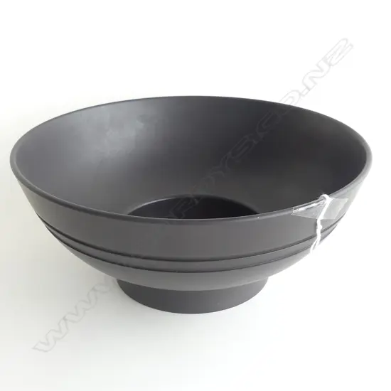 WEDGWOOD BLACK BASALT BOWL 250mm dia