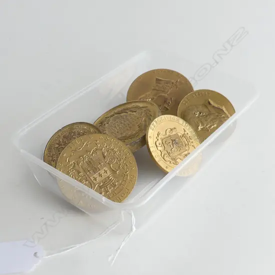 6 ANTIQUE COMMEMORATIVE / EXHIBITION COIN TOKENS