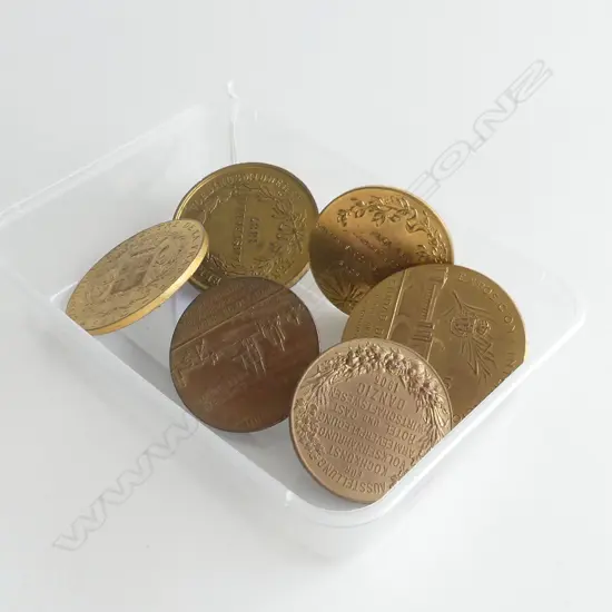 6 ANTIQUE COMMEMORATIVE / EXHIBITION COIN TOKENS