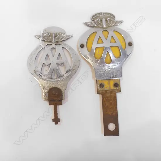 2 AA AUTOMOBILE ASSOCIATION CAR BADGES