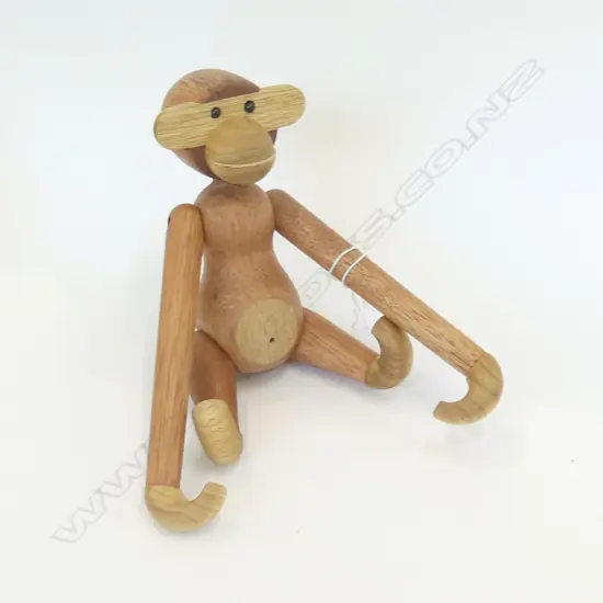 DANISH WOODEN MONKEY 