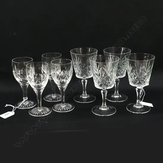 CUT CRYSTAL, 4 WINE GLASSES (H.140MM) & 4 LIQUEUR GLASSES (H.125MM)
