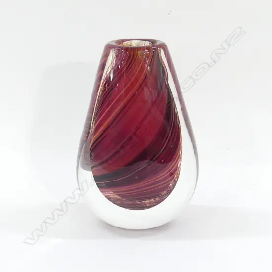SIGNED ART GLASS VASE H.165mm