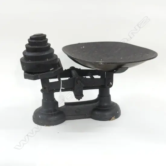 VINTAGE CAST IRON SCALES & WEIGHTS L 380MM