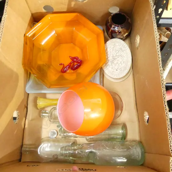 BOX LOT ASST COLOURED GLASS, BOX COSTUME JEWELLERY, VINTAGE BOTTLES ETC..