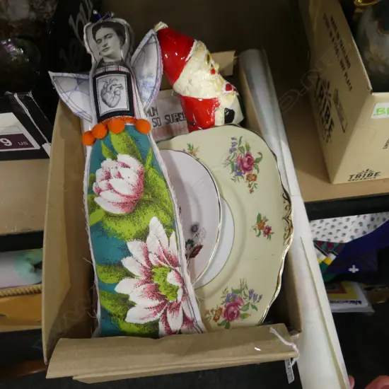 SM BOX MISC INCL FRIDA KAHLO CLOTH DOLL, JESUS PRINT, PAINTED PLATES, ETC...