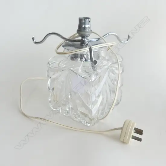 VINTAGE GLASS & CHROME TABLE LAMP BASE 