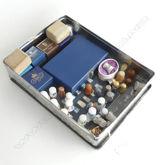 COLLECTION OF THIMBLES & BOOK