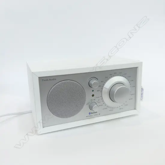 TIVOLI BLUETOOTH RADIO W.215mm