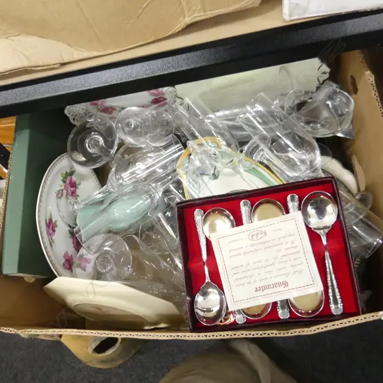 BOX LOT ASST. CRYSTAL, JASON PLACEMATS, PLATES ETC