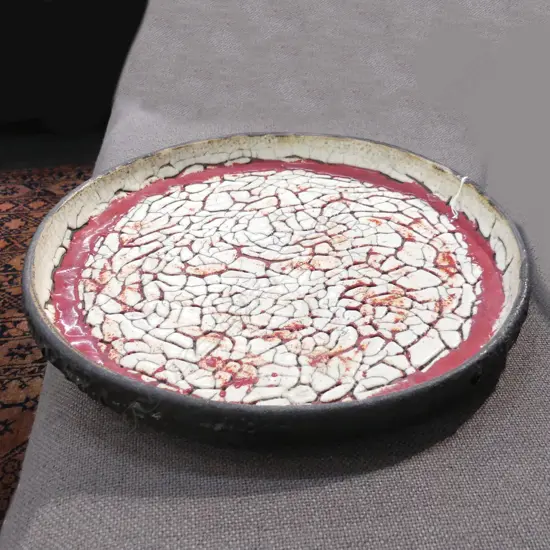 LGE STUDIO CERAMIC CHARGER w. LAVA EFFECT 430mm dia