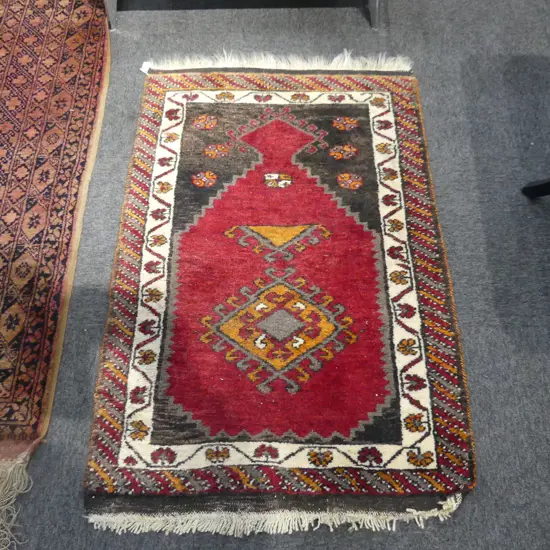 HAND KNOTTED ALL WOOL PRAYER RUG 1180x800mm