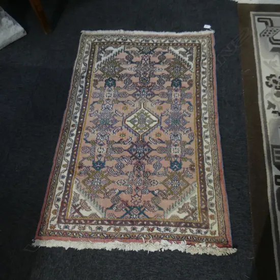 SM HAND KNOTTED WOOL RUG