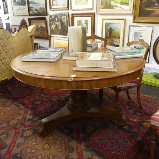 VICTORIAN MAHOGANY PEDESTAL TABLE 1330mm dia H.735mm
